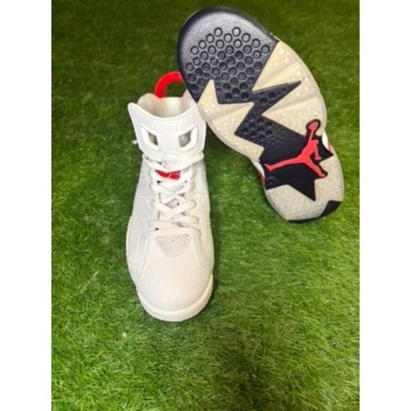 Air Jordan 6 Retro Red Oreo Sneakers Pre-Owned White/Red Size 7 - Picture 4 of 5